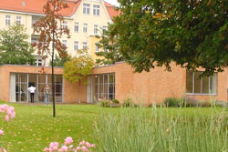 miesvanderrohehaus.jpg